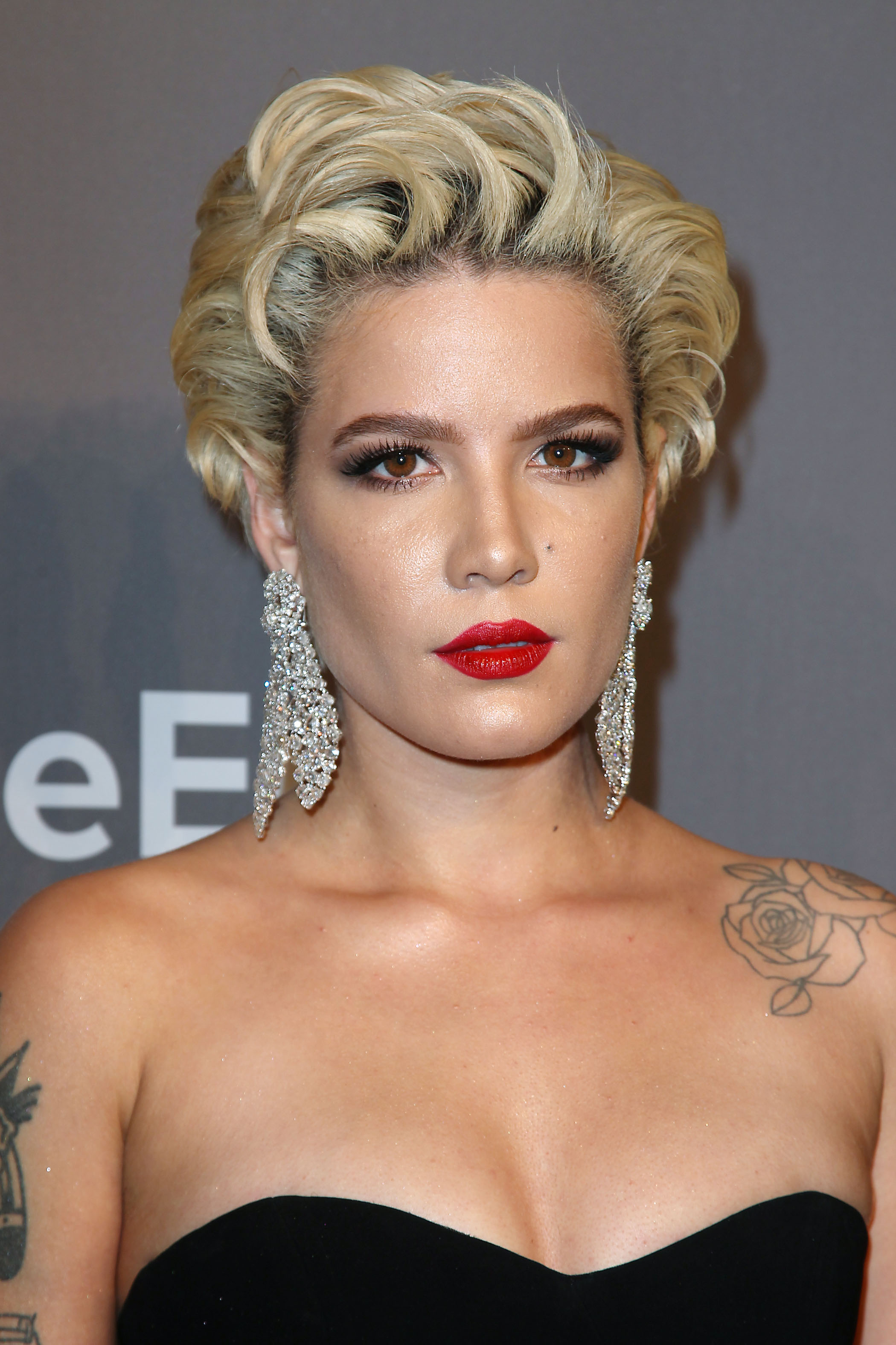 Холзи. Halsey певица. Эшли Halsey. Halsey 2014.