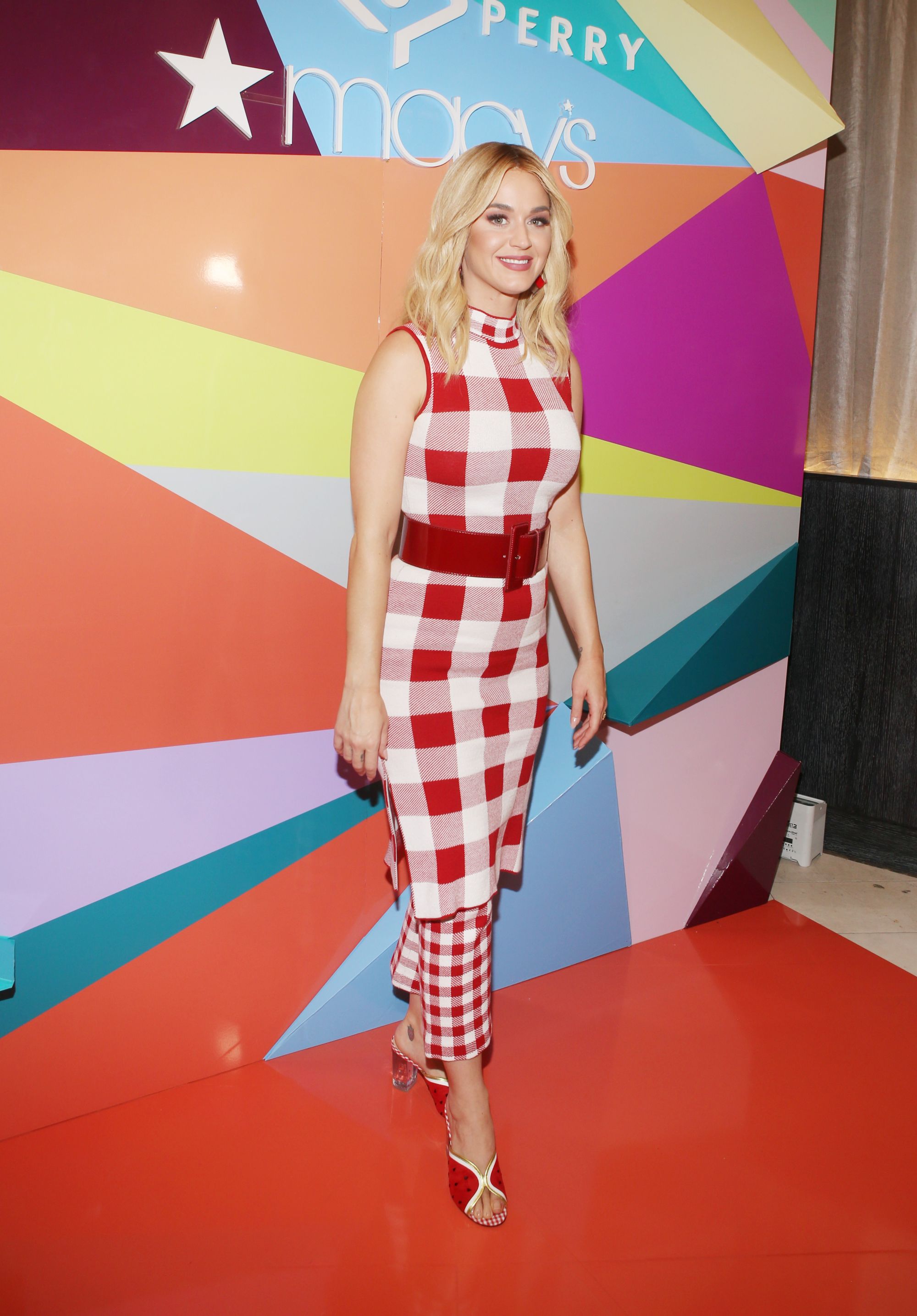 Katy Perry Shoe Launch Macys NYC 6