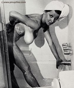Vintage - Roberta Pedon-a6xo5damnu.jpg