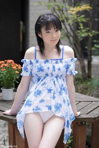 Asian-Beauties-Kaori-O-In-The-Garden-%28x56%29-b7b9rtwpw2.jpg